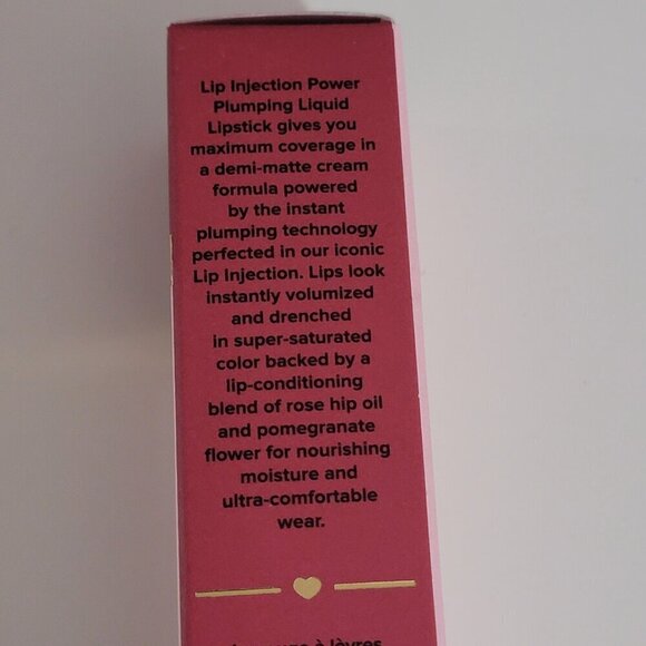 Too faced Lip Injection Liquid lipstick in Big Lip Energy - Picture 9 of 12